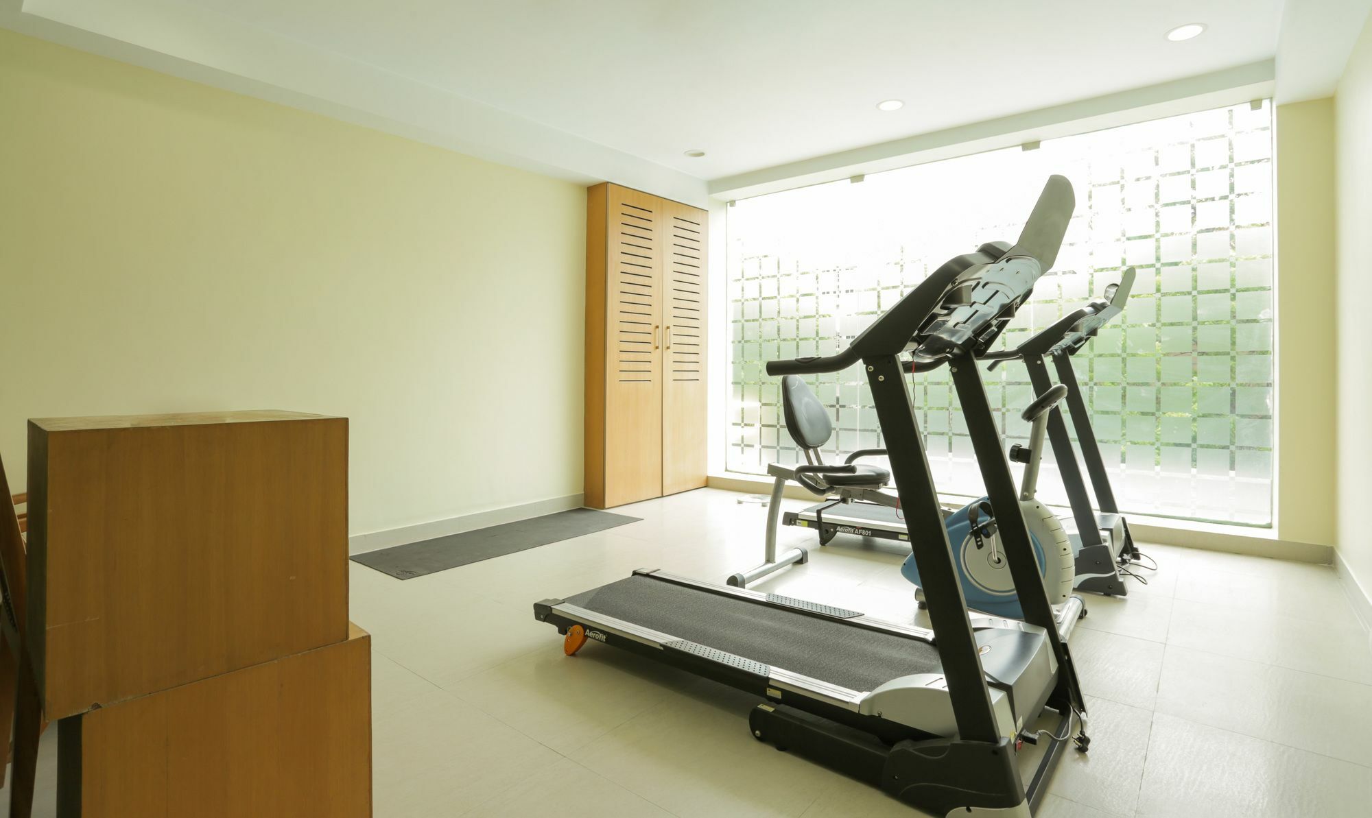 Treebo Vapr Guindy Ekkatuthangal Chennai Dış mekan fotoğraf